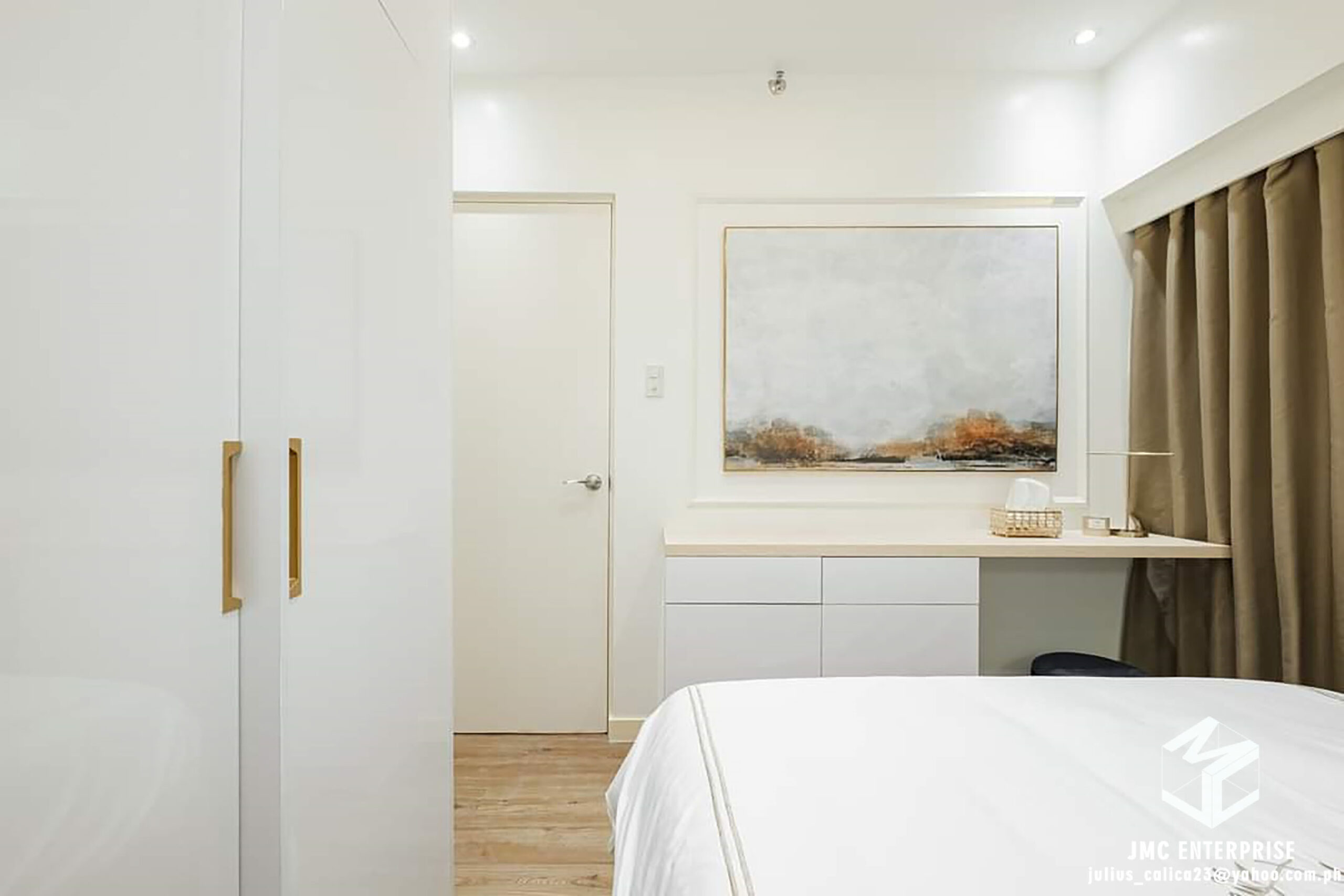 bedroom,white,modular,closet